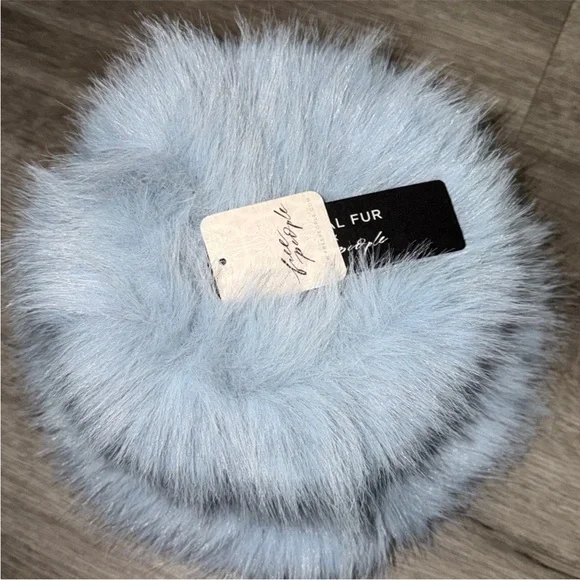 Free People X Unreal Fur ICE Queen bucket hat - Picture 6 of 9